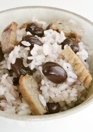 美味♪簡単♪赤空豆とじゃこ天の空豆ご飯-レシピのメイン写真