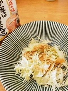 材料2つ!春キャベツと焼肉のたれサラダ-レシピのメイン写真