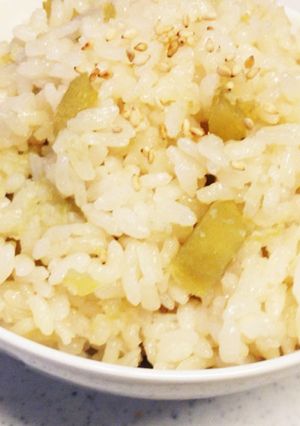 簡単♡シンプルなさつまいもの炊き込みご飯-レシピのメイン写真