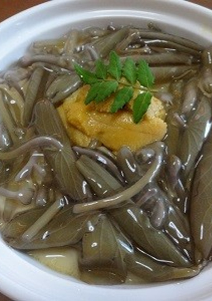 雲丹とじゅんさいの冷たい茶わん蒸し-レシピのメイン写真