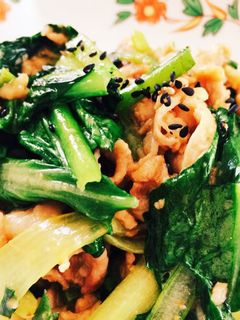 簡単♪小松菜と豚肉の野菜炒め(o^^o)-レシピのメイン写真