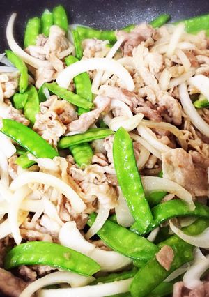 えんどう豆消費！豚肉とえんどう豆の炒め物-レシピのメイン写真
