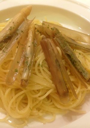旨味凝縮☆マテ貝のバターガーリックパスタ-レシピのメイン写真