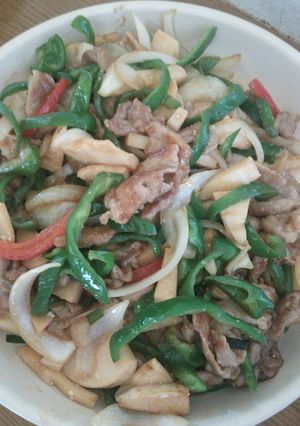 家にある調味料で作れる!簡単な青椒肉絲-レシピのメイン写真
