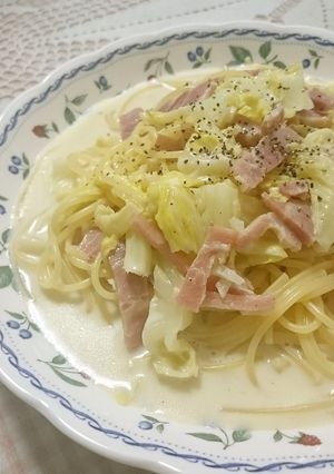 春キャベツとベーコンの豆乳クリームパスタ-レシピのメイン写真