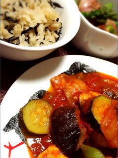 *簡単*チキンと野菜のトマト煮込み-レシピのメイン写真