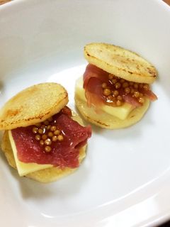 おつまみにぴったり♪ 山芋一口サンド-レシピのメイン写真