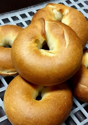 皮パリパリのむっちりベーグル(・∀・)-レシピのメイン写真