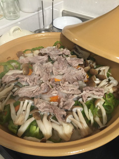 タジン鍋で野菜と豚肉たっぶり!-レシピのメイン写真