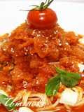 トマトとリンゴ酢で冷たいパスタ