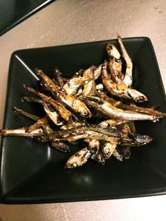 出汁をとった煮干しで1分おつまみ-レシピのメイン写真