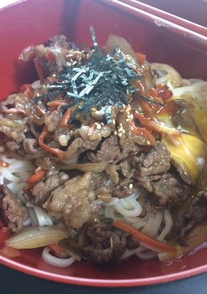 牛丼!?いいえ、牛うどんです-レシピのメイン写真