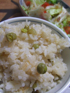 簡単過ぎる★だし炊き豆ご飯♪-レシピのメイン写真