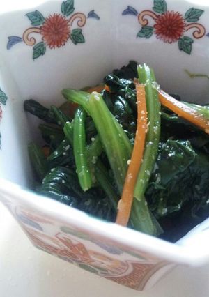 ほうれん草のごまあえ（人参入り）-レシピのメイン写真