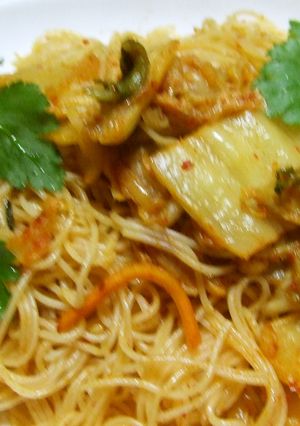 白菜キムチだけの焼きビーフン(^^;)-レシピのメイン写真