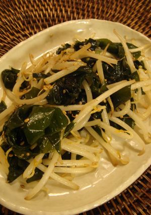 もやしとわかめのごま炒め-レシピのメイン写真