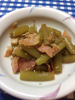 ご飯に合う!ふきとベーコン炒め-レシピのメイン写真