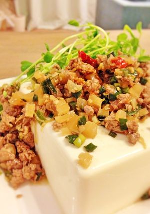 安い肉でいいの・・・香り豆腐サラダ-レシピのメイン写真