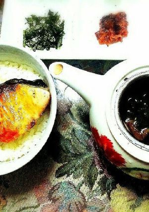 うまうま!ぶりの切身で簡単だしお茶漬け♥-レシピのメイン写真