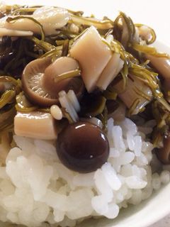 乾燥メカブとキノコ-レシピのメイン写真