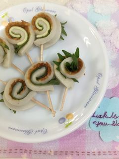 ちくわのクルクル巻き*梅しそ&しそチーズ-レシピのメイン写真
