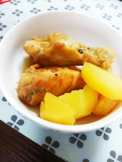 手羽元とじゃがいもの簡単煮-レシピのメイン写真
