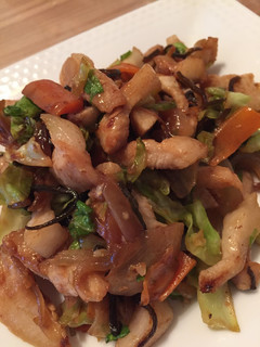 簡単!塩コンブと塩麹豚肉野菜炒め-レシピのメイン写真