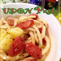 รูปของ パスタ屋さんの太麺生パスタをうどんで再現