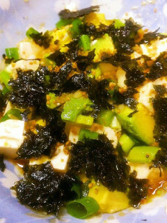 アボカドと豆腐と大葉玉ねぎの簡単和え物♪-レシピのメイン写真