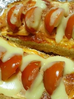 速攻ハロウィン☆ミイラ男のピザトースト！ by ち～sun 【クックパッド