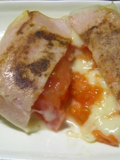 とろ~りチーズとトマトの包み焼き-レシピのメイン写真