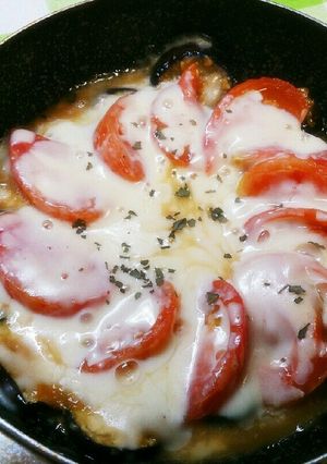 なすととまとの味噌ピザ-レシピのメイン写真