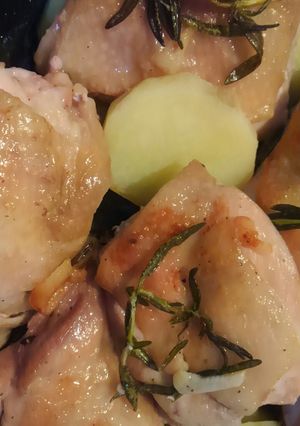 鶏と新じゃが＊にんにくとローズマリー風味-レシピのメイン写真