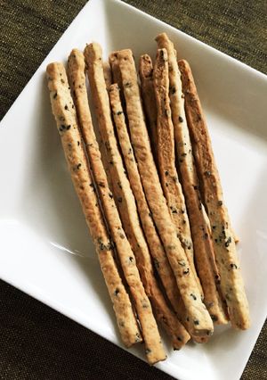 おやつ！香ばしゴマのスティッククッキー-レシピのメイン写真