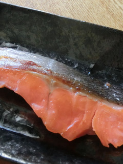 お弁当の1品に! 鮭の塩麹漬け-レシピのメイン写真