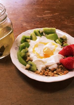 朝食でのフルーツグラノーラ-レシピのメイン写真