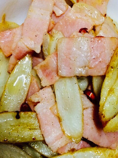 ベーコンとゴボウの炒め物-レシピのメイン写真