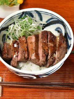 チューボーですよ! ステーキ丼-レシピのメイン写真