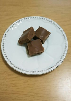 ココナッツオイルでとろける生チョコ-レシピのメイン写真