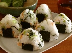 塩シャケと野沢菜漬けのおにぎり-レシピのメイン写真