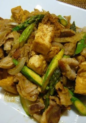 味噌バター☆アスパラ豚肉豆腐（丸新本家）-レシピのメイン写真