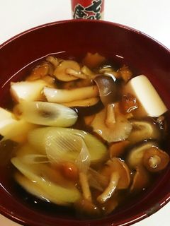 旨味たっぷりきのこ汁-レシピのメイン写真