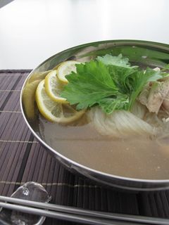 さっぱりレモン風味の鶏塩冷麺-レシピのメイン写真