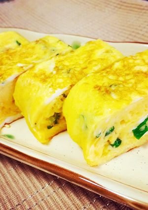 母の味☆ちょっぴり甘いネギ入り卵焼き-レシピのメイン写真