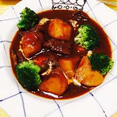お肉がとろけるビーフシチュー(圧力鍋も)-レシピのメイン写真