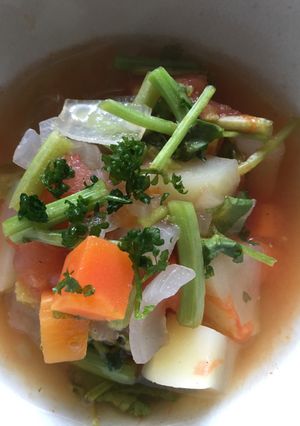 余り野菜で☆コンソメスープ-レシピのメイン写真