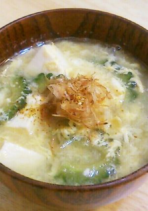 ゴーヤーとお豆腐☆卵とじお味噌汁-レシピのメイン写真