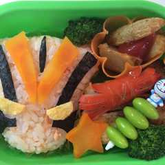 รูปของ キャラ弁☆ウルトラマンビクトリーナイト