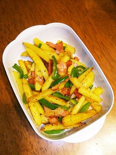 じゃがいもとベーコンの簡単カレー炒め-レシピのメイン写真