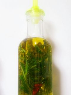 パスタなどにもってこいハーブオイル-レシピのメイン写真